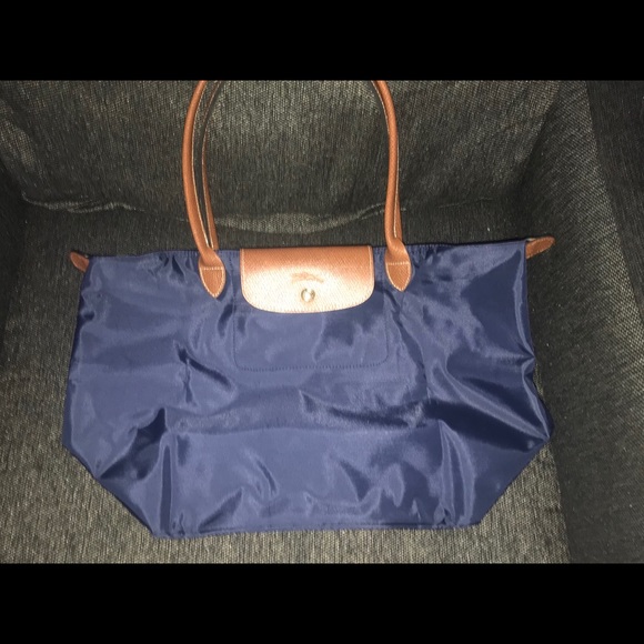 New‼️ Longchamp Large Le Pliage Tote🌟 - Picture 2 of 7